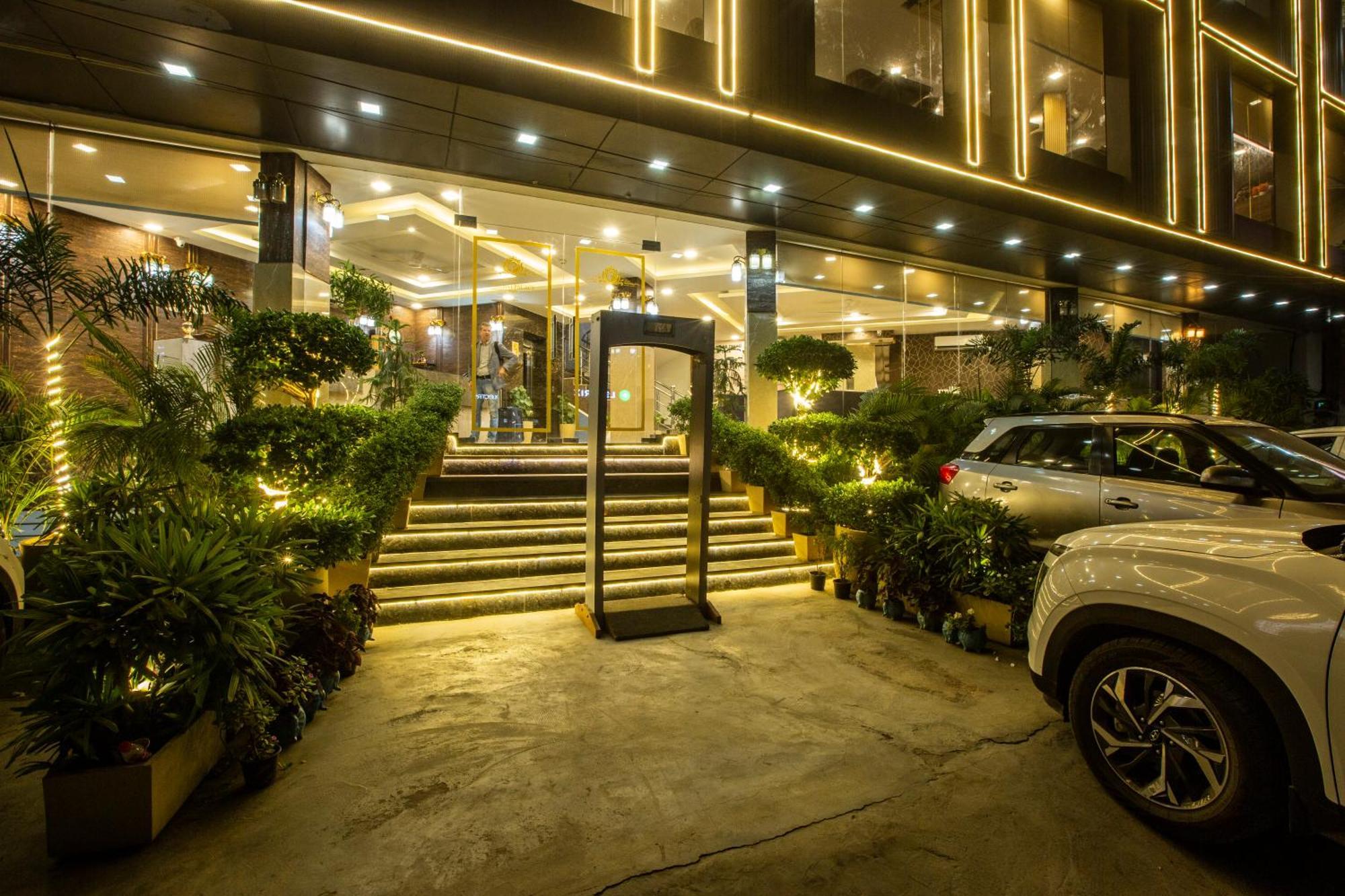 Hotel Prithvi-Raj Near Delhi Airport Neu-Delhi Exterior foto