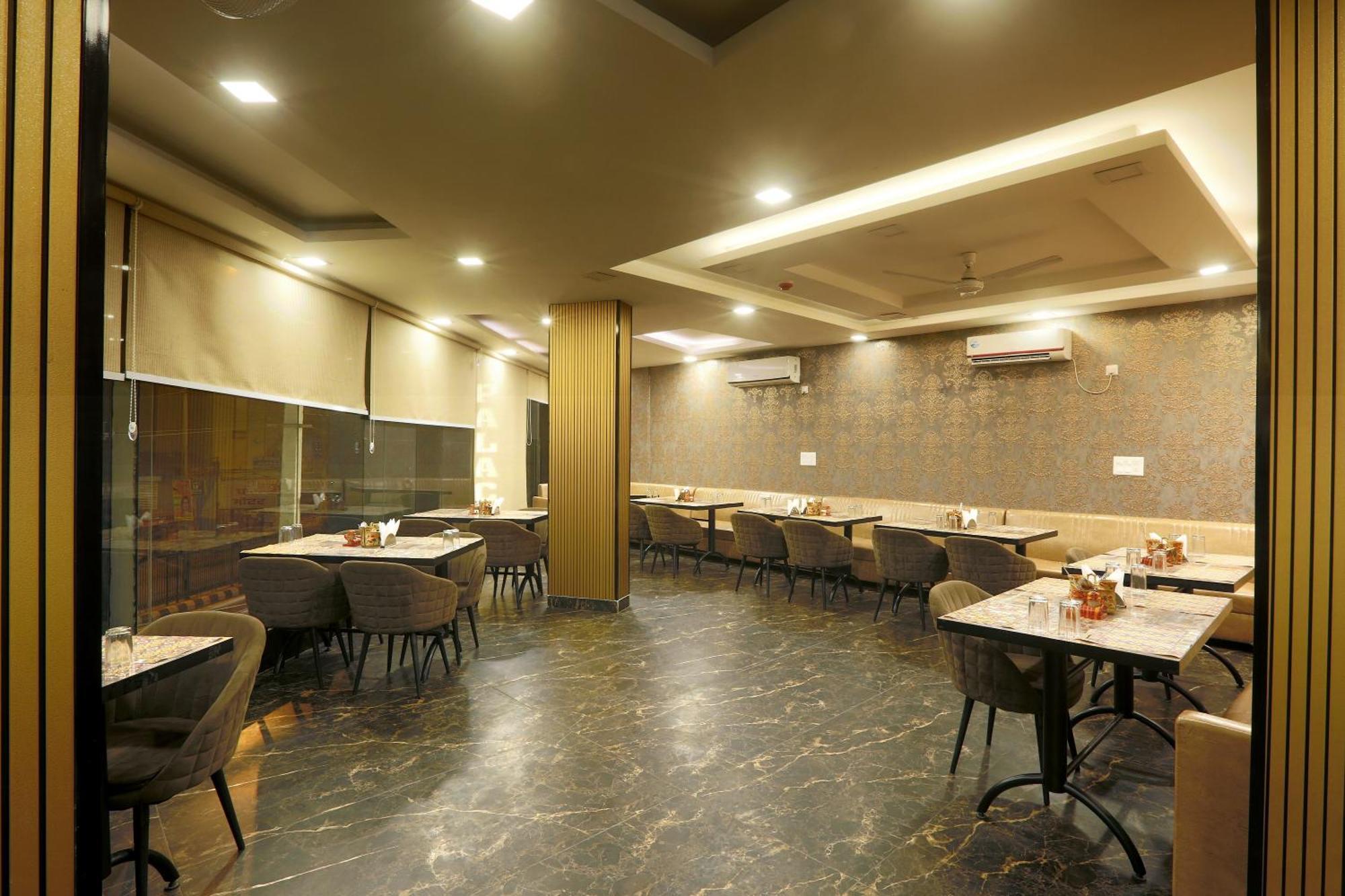 Hotel Prithvi-Raj Near Delhi Airport Neu-Delhi Exterior foto