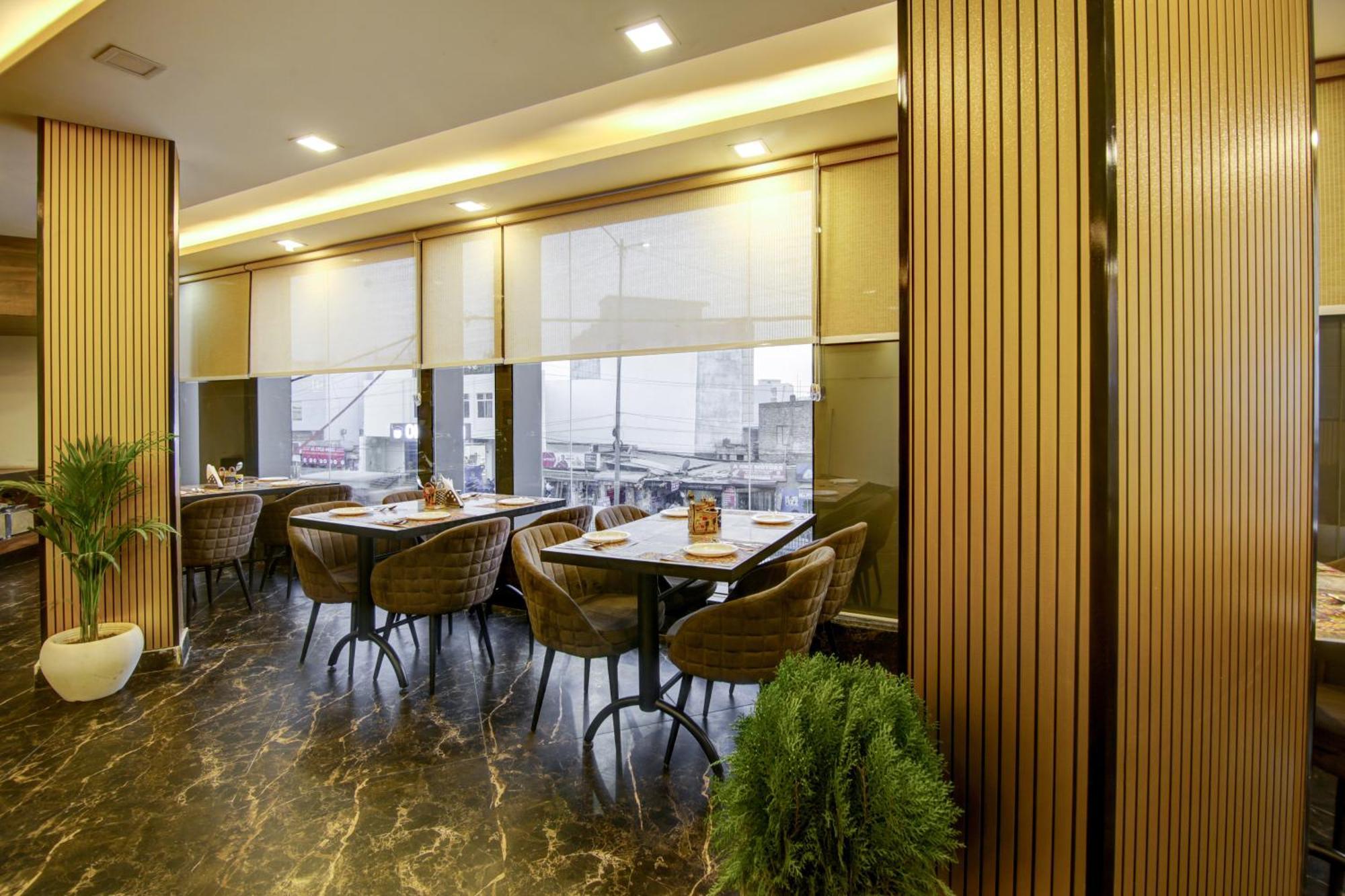 Hotel Prithvi-Raj Near Delhi Airport Neu-Delhi Exterior foto