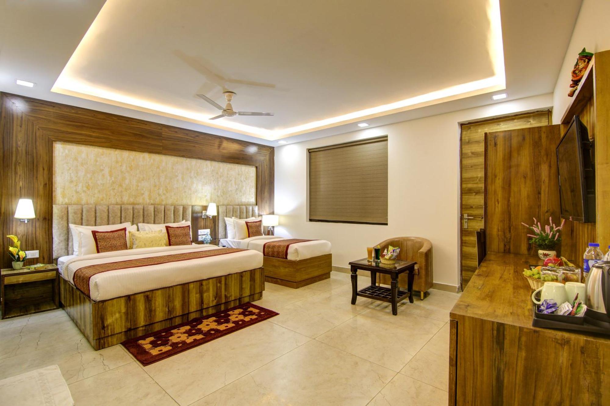 Hotel Prithvi-Raj Near Delhi Airport Neu-Delhi Exterior foto