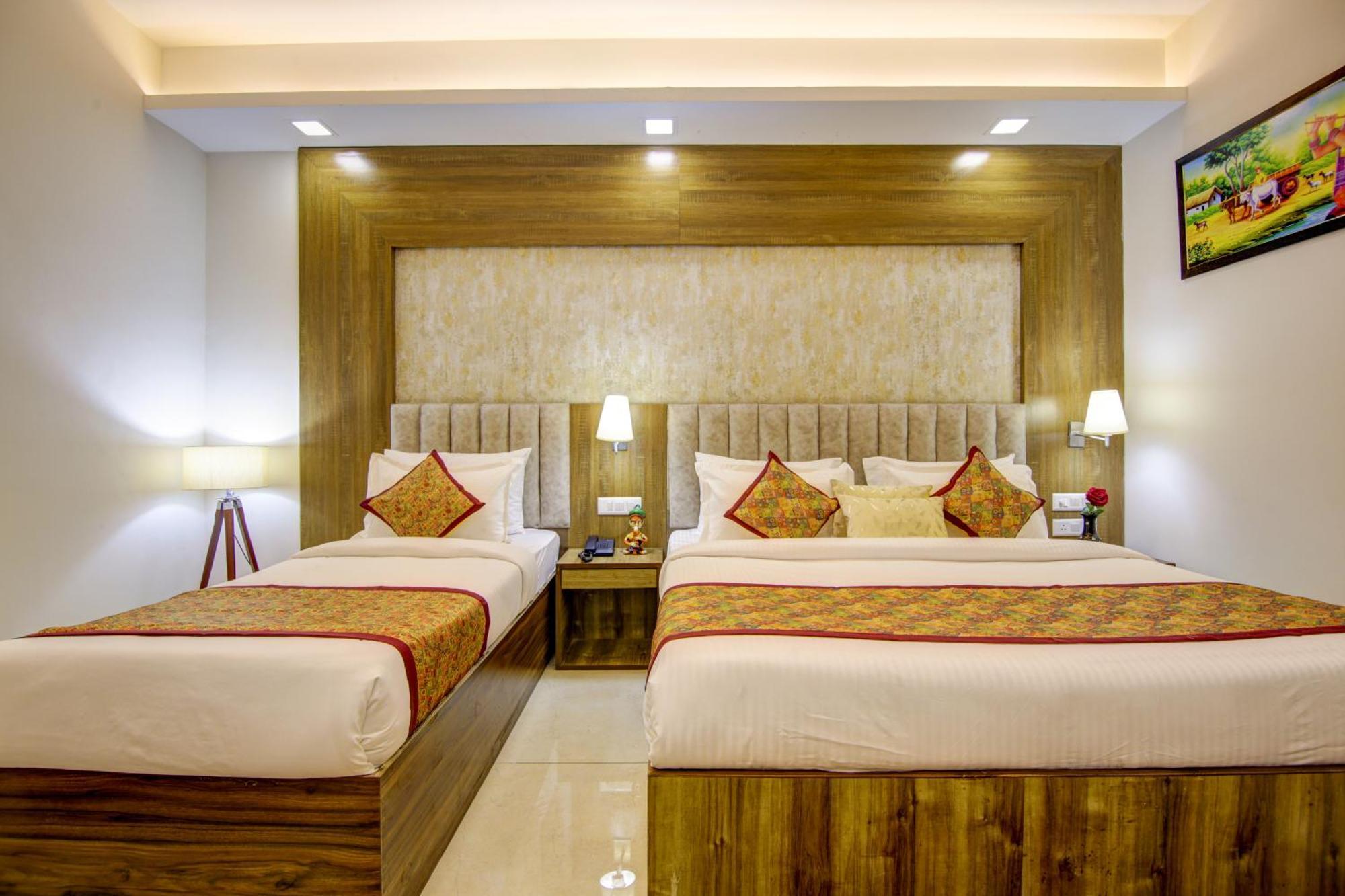 Hotel Prithvi-Raj Near Delhi Airport Neu-Delhi Exterior foto